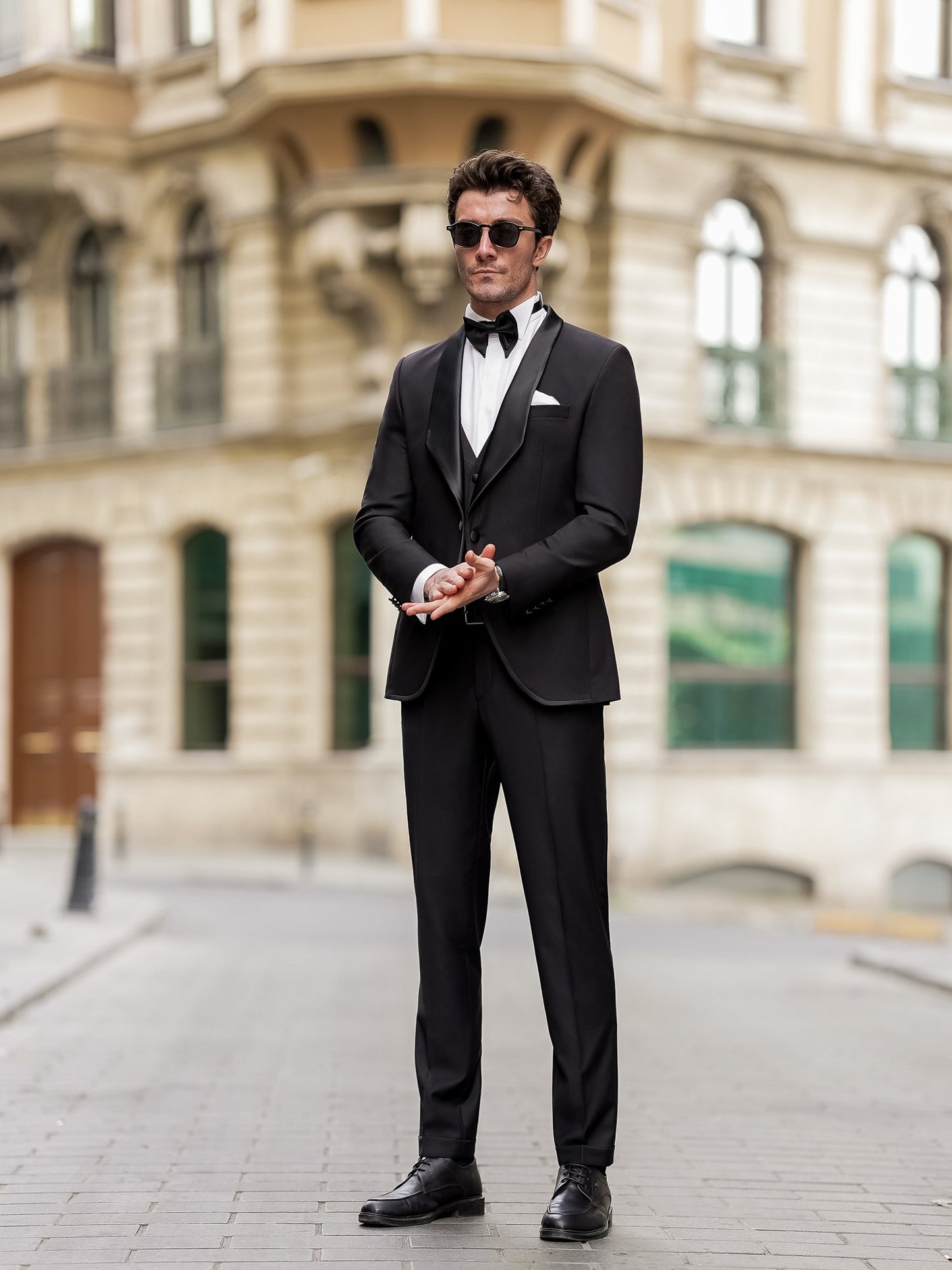 Black Slim-Fit Tuxedo 3-Piece - BRABION