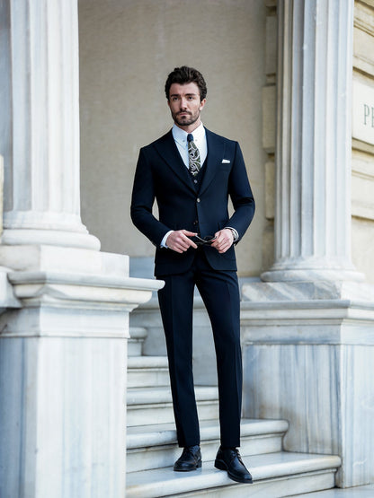 Black Slim-Fit Suit 3-Piece VIOSSI