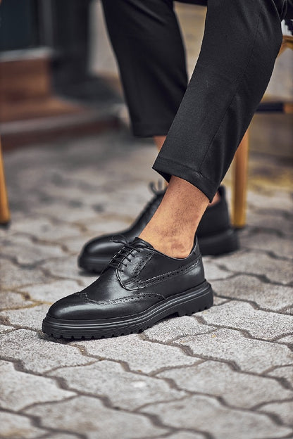 Brabion Levanzo Black Wing Tip Oxfords