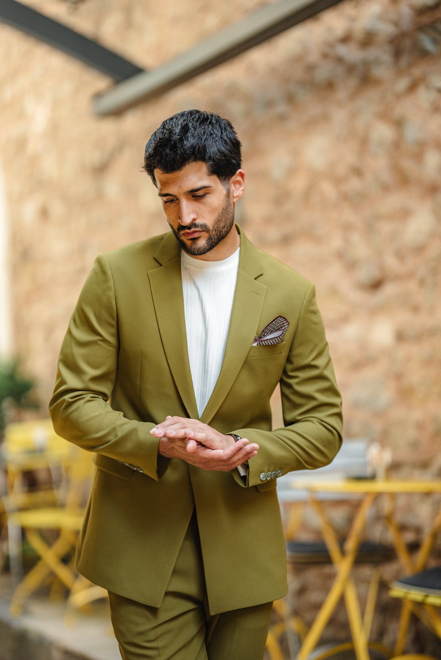 Bora Olive Green Luxury Chain Detailed Suit