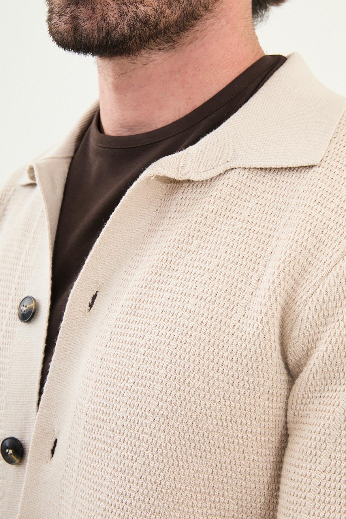 Men's Slim-Fit Button-Up Knit Cardigan – Beige