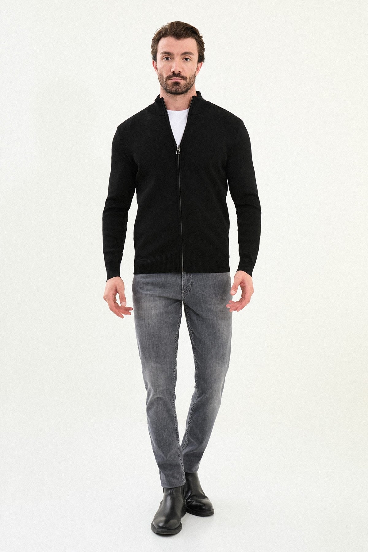 Men's Slim-Fit Zip-Up Knit Cardigan – Black