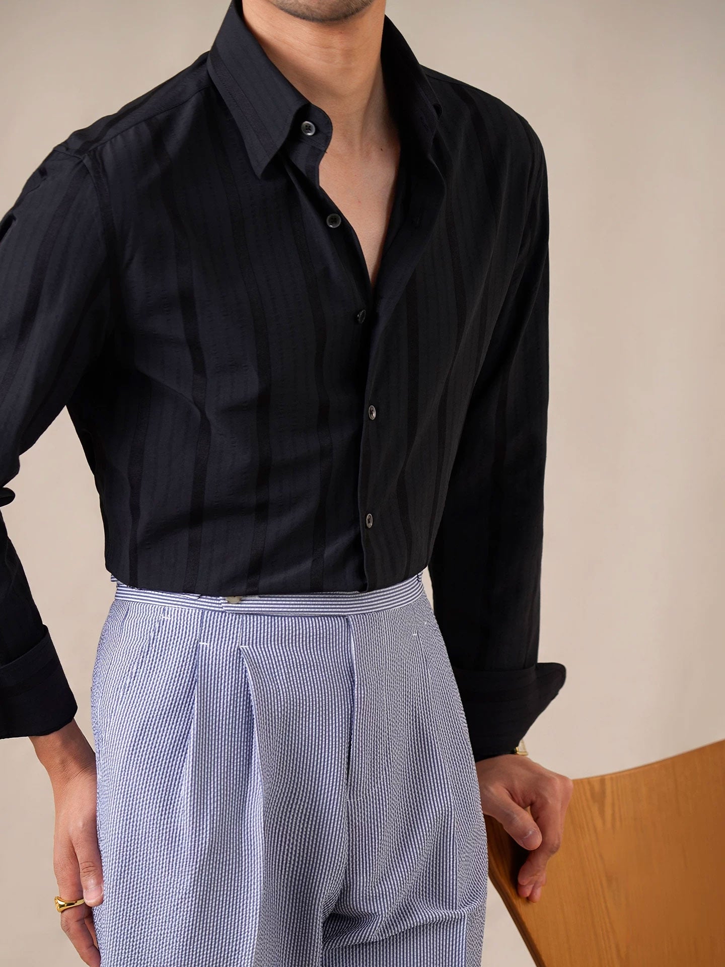 Men’s Seersucker Dress Shirt