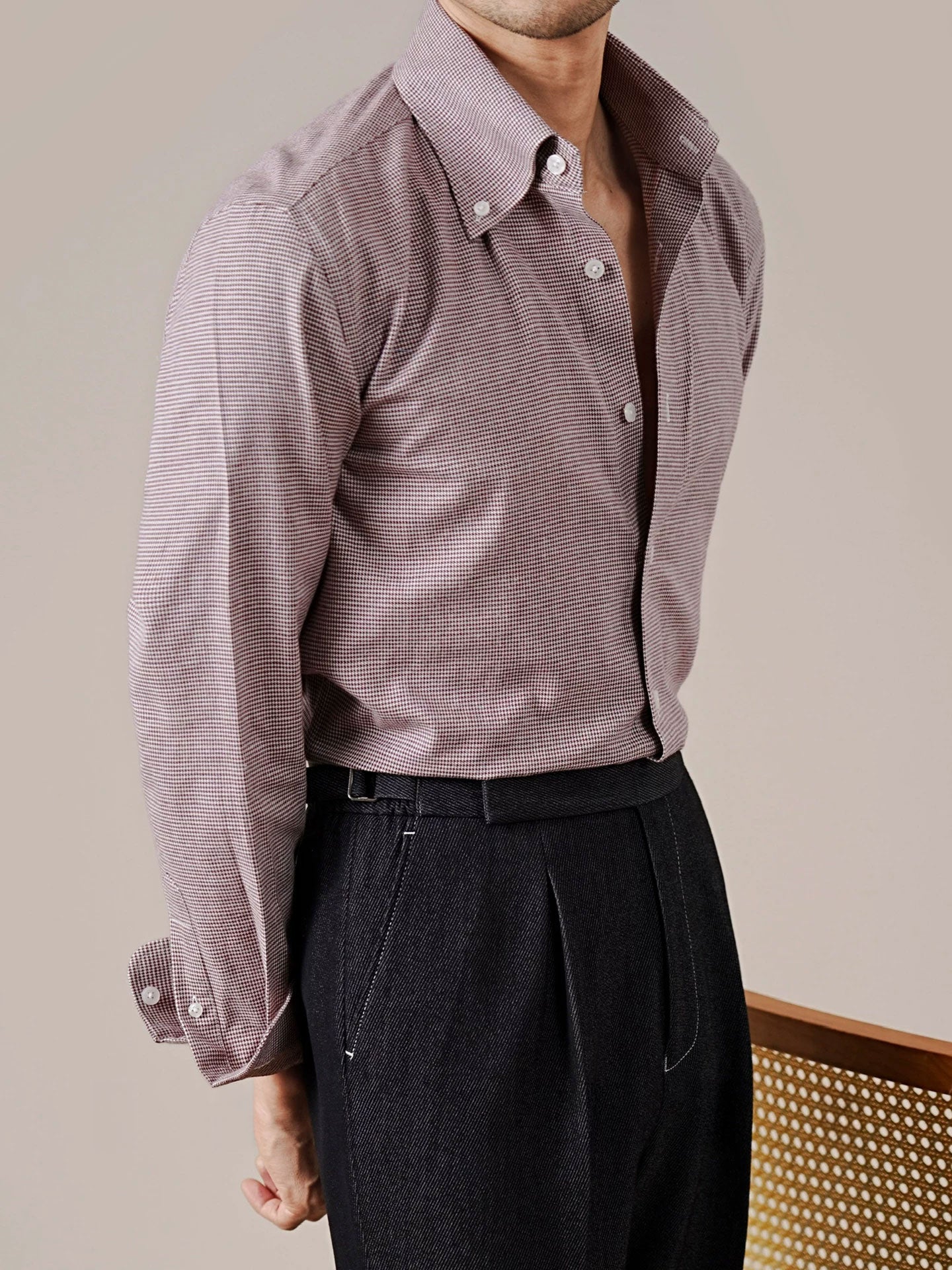 Men’s Italian-Style Point Collar Cotton Dress Shirt