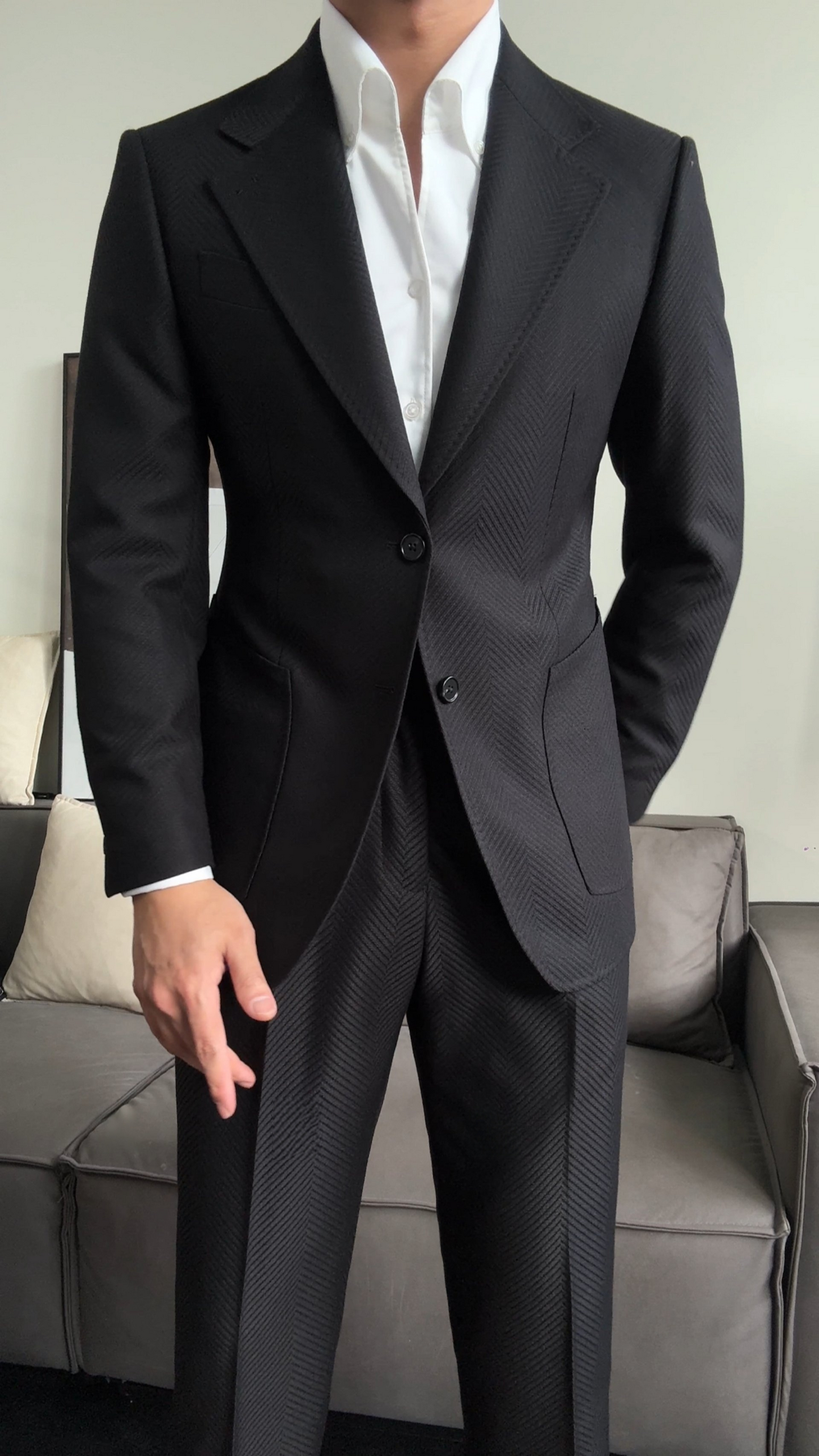 Men’s Herringbone Neapolitan Single-Breasted Suit