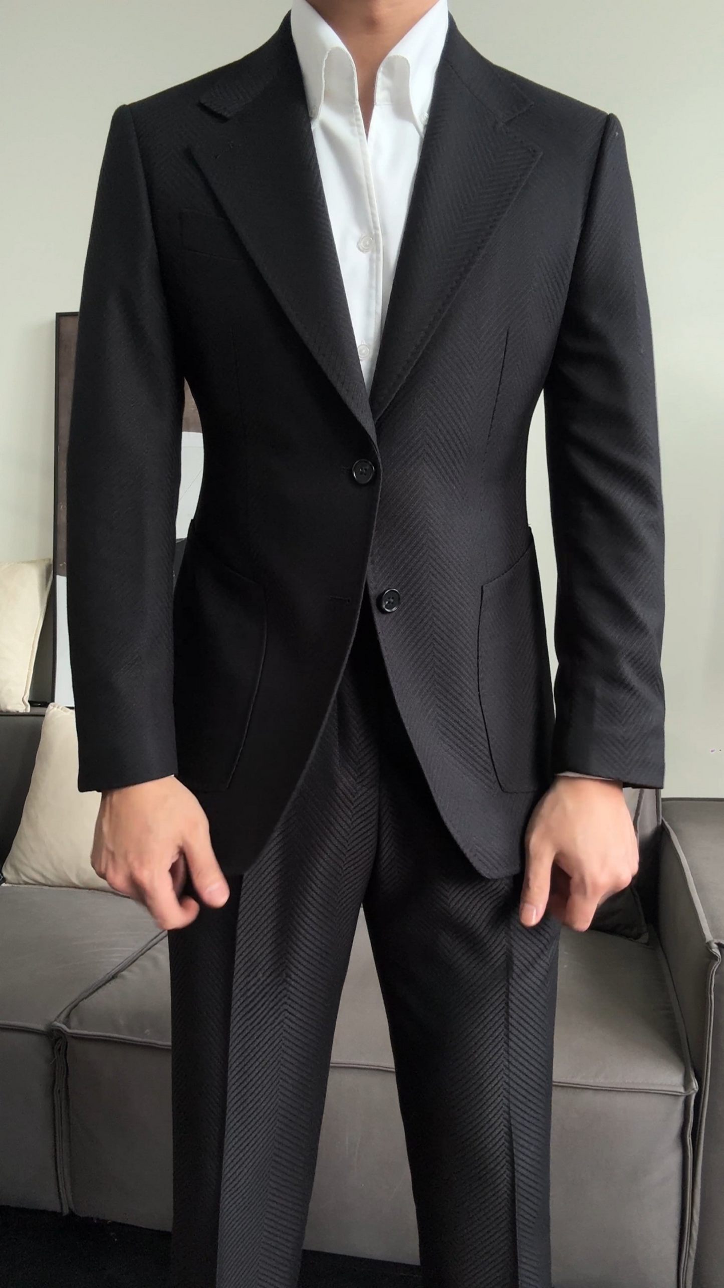 Men’s Herringbone Neapolitan Single-Breasted Suit