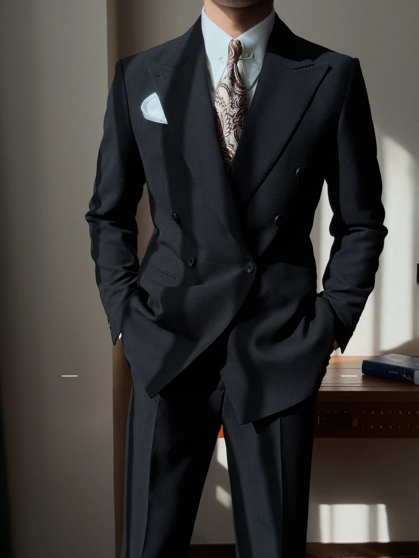 Men’s Six-Button Double-Breasted Tailored Suit