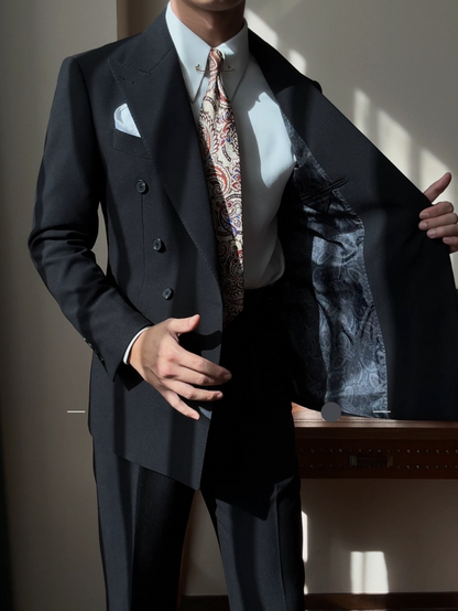 Men’s Six-Button Double-Breasted Tailored Suit