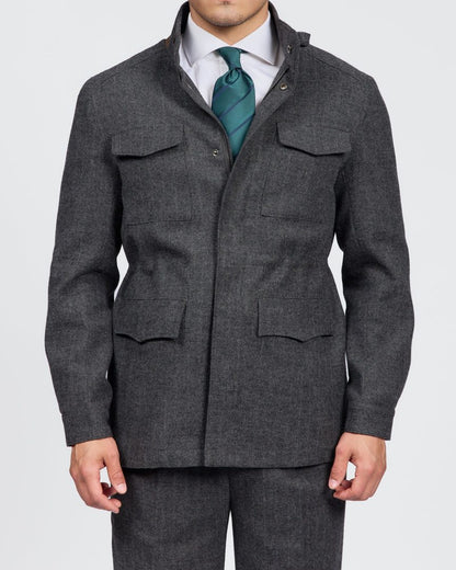 Herrenjacke mit Fischgrätenmuster und Stehkragen