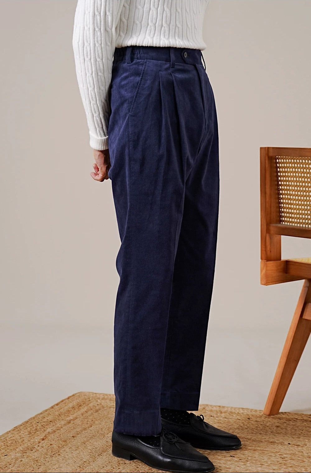 Verona Double-Pleated Men's Corduroy Trousers