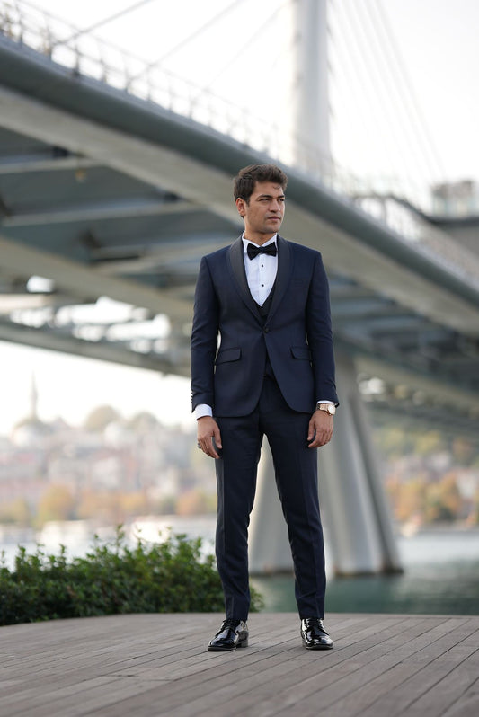Caesar Navy Blue Slim Fit Shawl Lapel Tuxedo