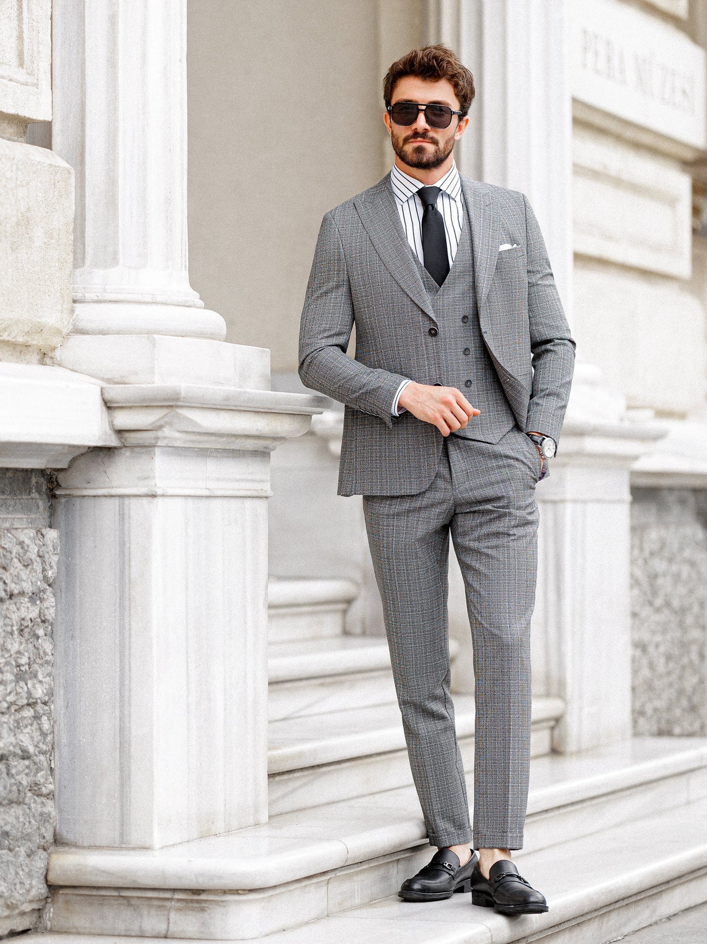 Grey Plaid Slim-Fit Suit 3-Piece VIOSSI