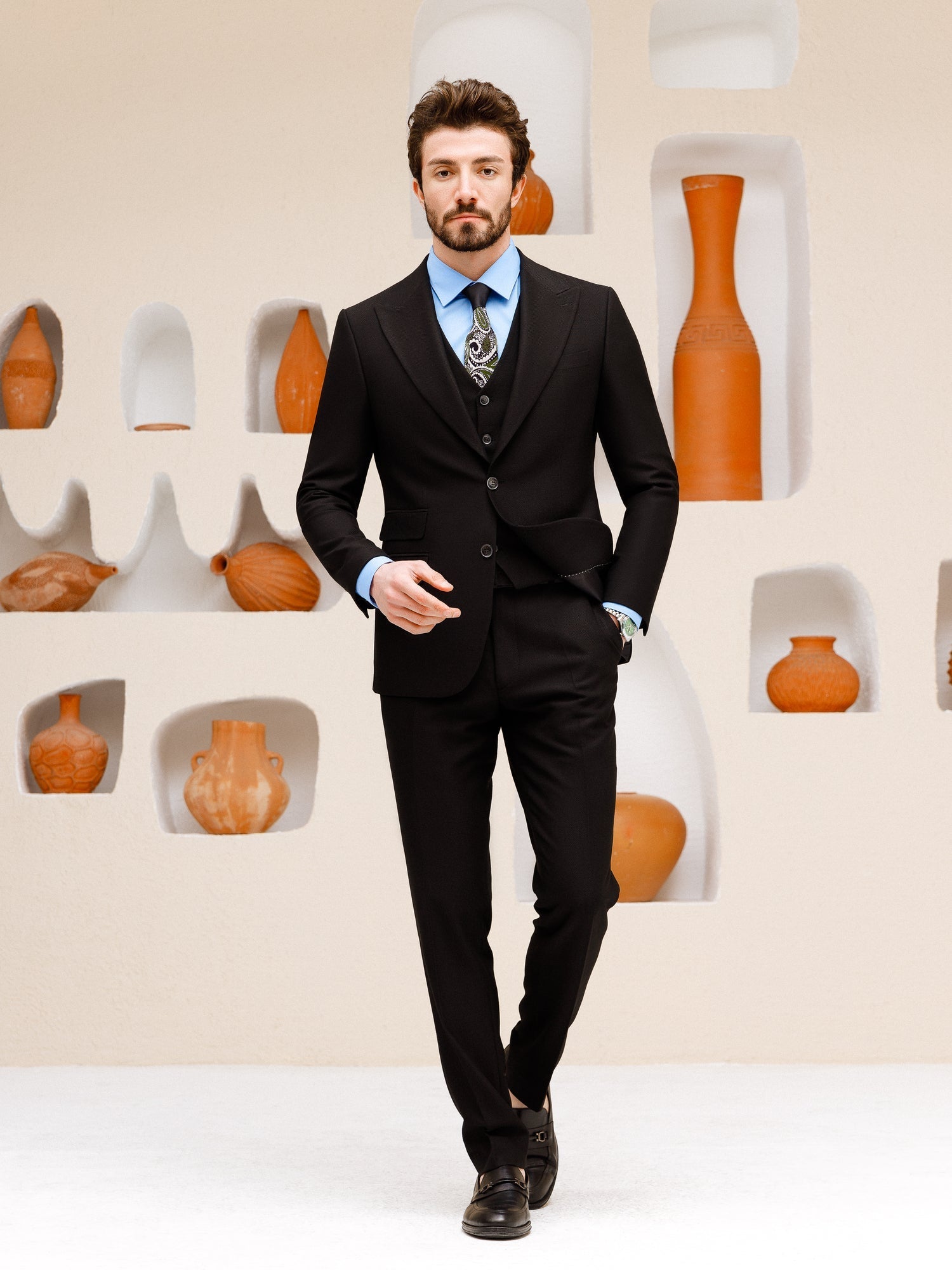 Black Slim-Fit Suit 3-Piece VIOSSI