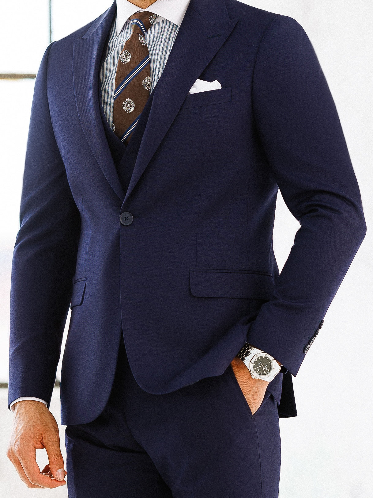 Deep Navy Slim-Fit Suit 3-Piece VIOSSI