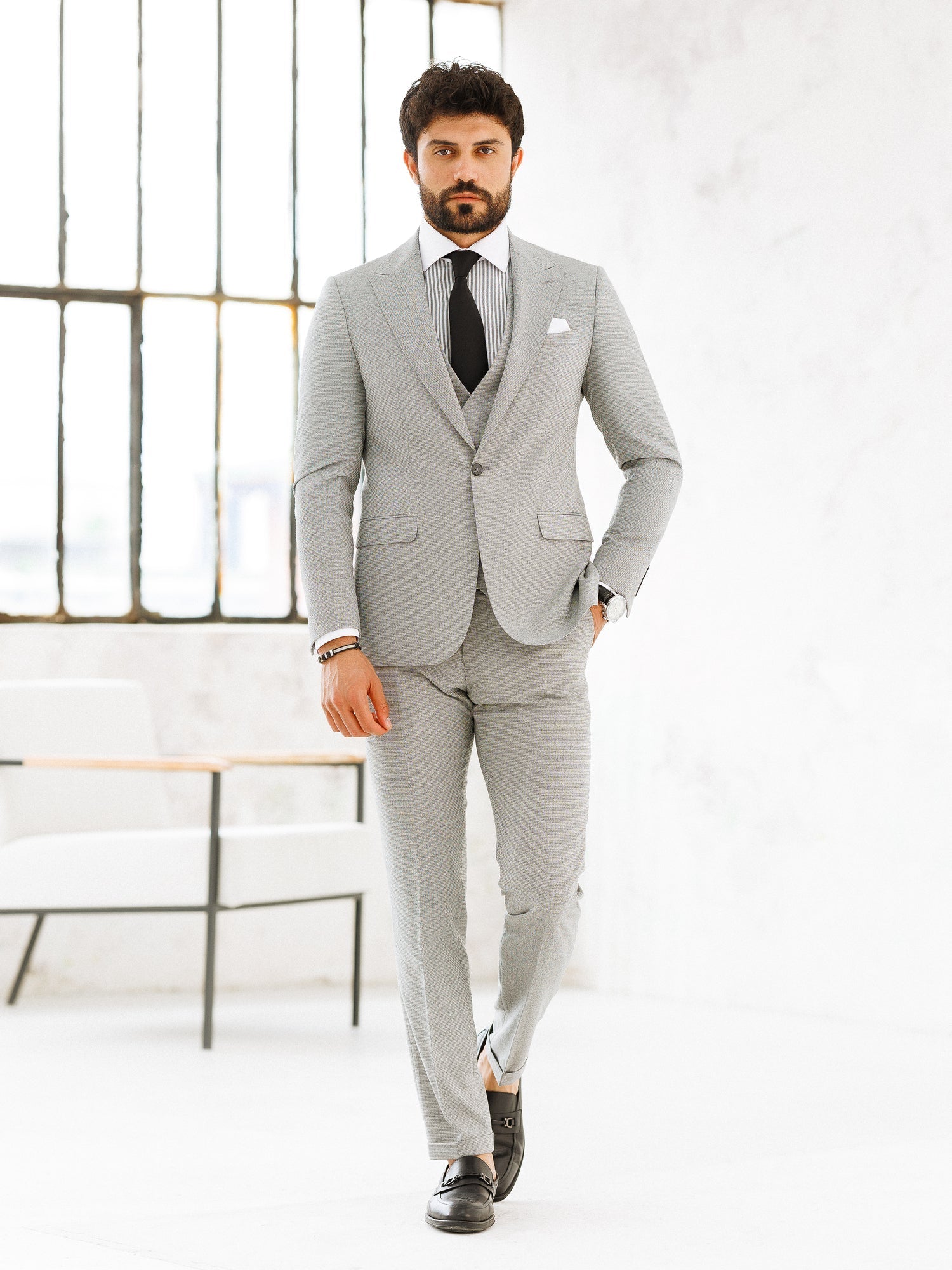 Light Grey Slim-Fit Suit 3-Piece VIOSSI