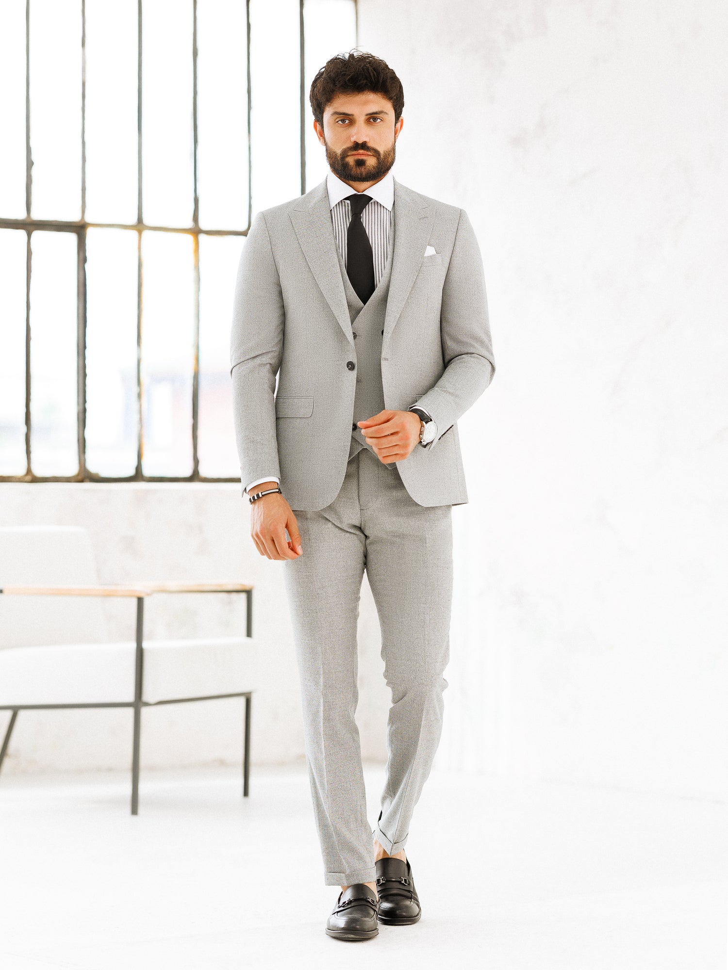 Light Grey Slim-Fit Suit 3-Piece VIOSSI