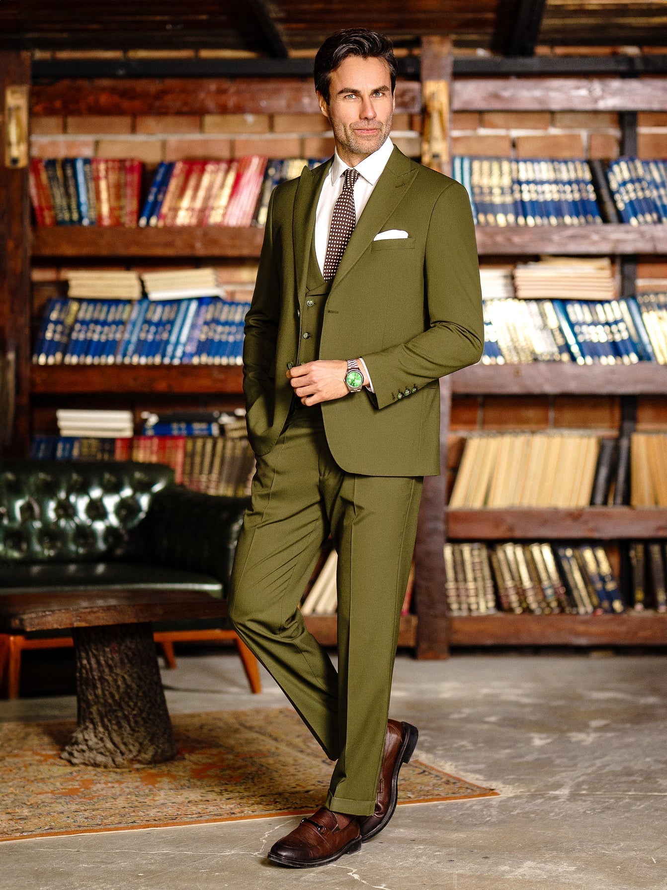 Khaki Modern-Fit Suit 3-Piece VIOSSI