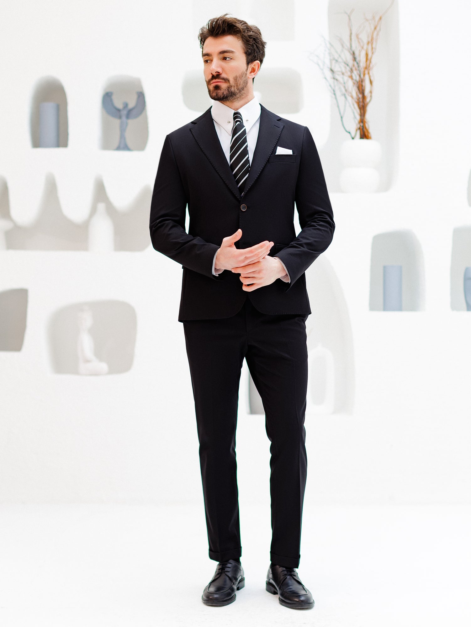 Black Slim-Fit Suit 3-Piece VIOSSI