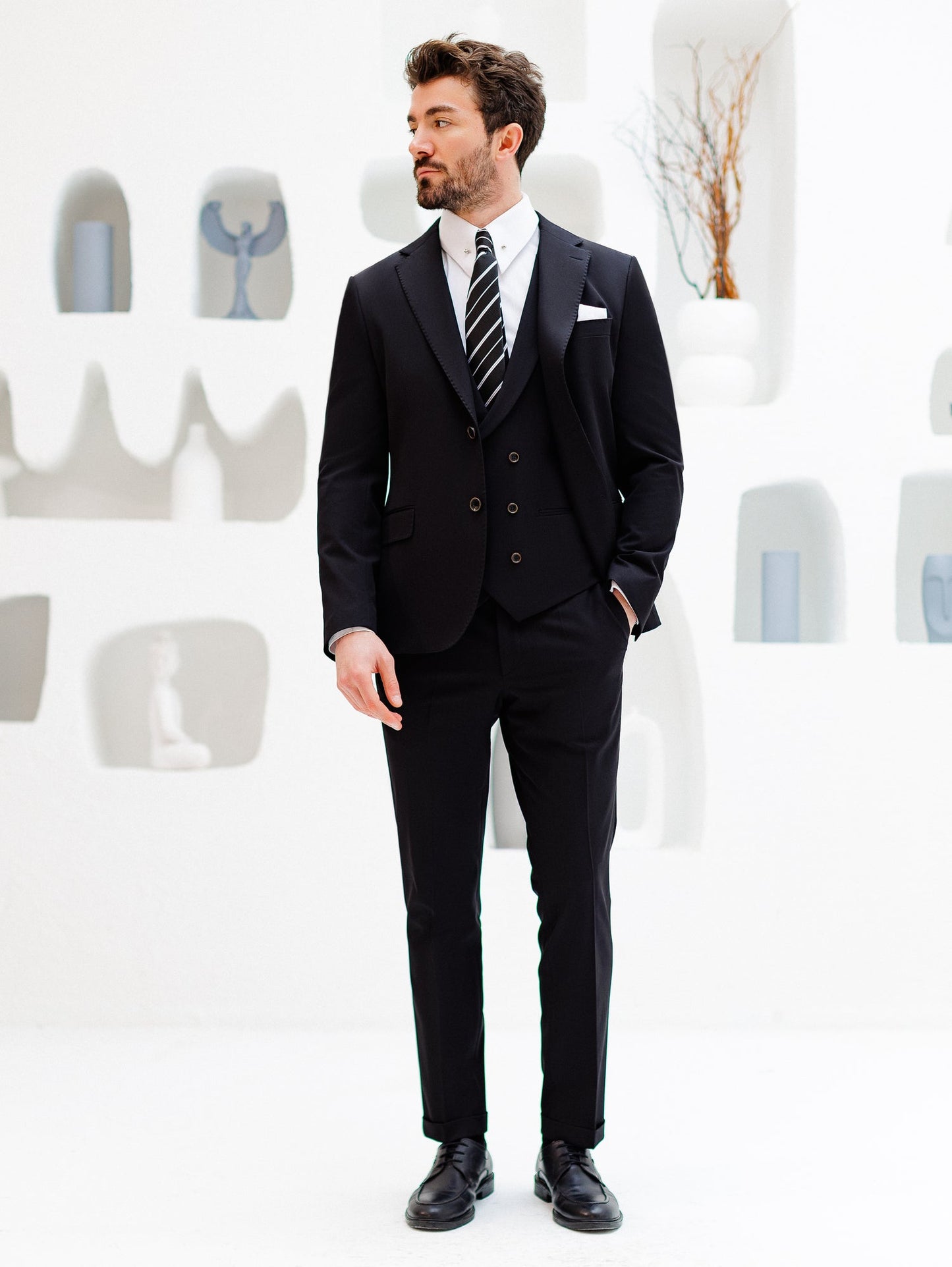 Black Slim-Fit Suit 3-Piece VIOSSI