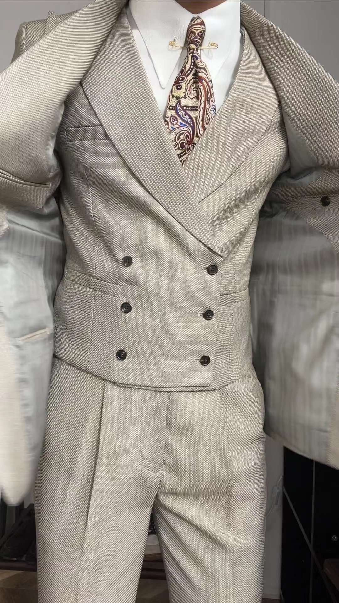 Men’s Gregory Single-Breasted Suit