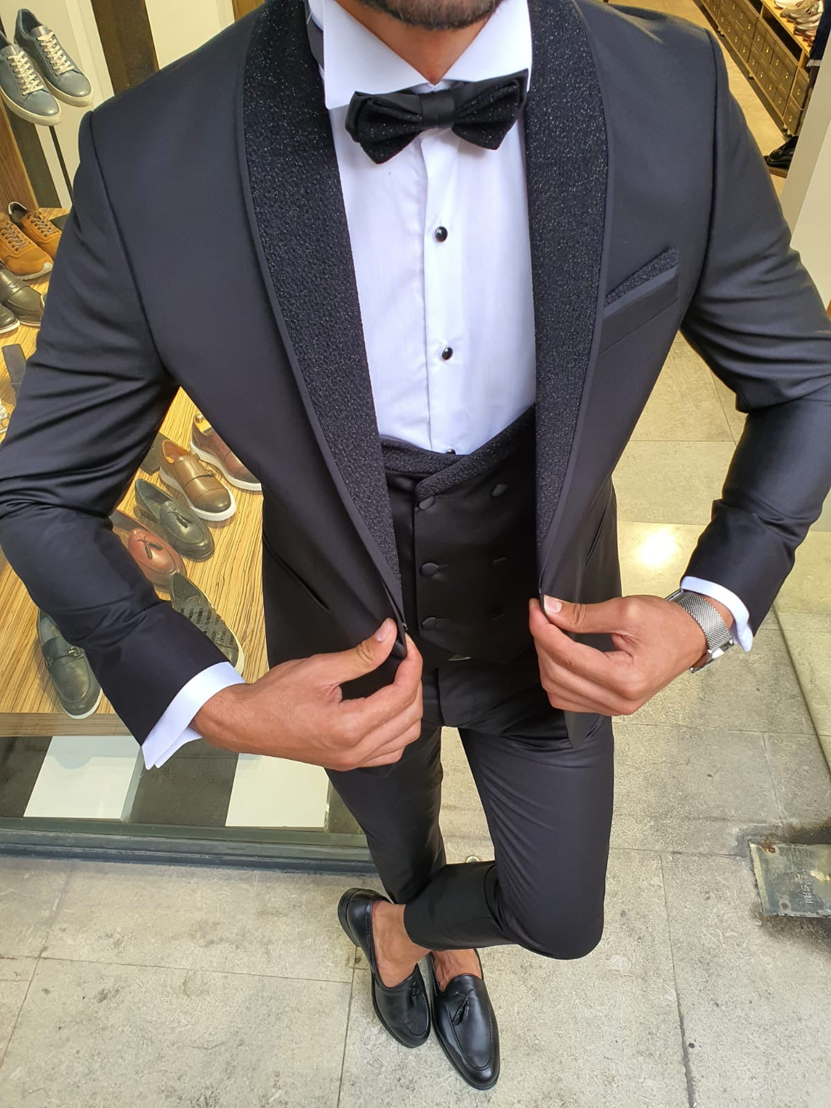 Midvale Black Slim Fit Shawl Lapel Tuxedo – BRABION