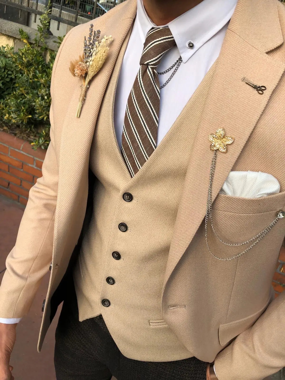 Versatile Multi Slim-Fit Suit Vest Beige - Perfect for Business & Weddings BRABION Versatile Multi Slim-Fit Suit Vest Beige - Perfect for Business & Weddings BRABION
