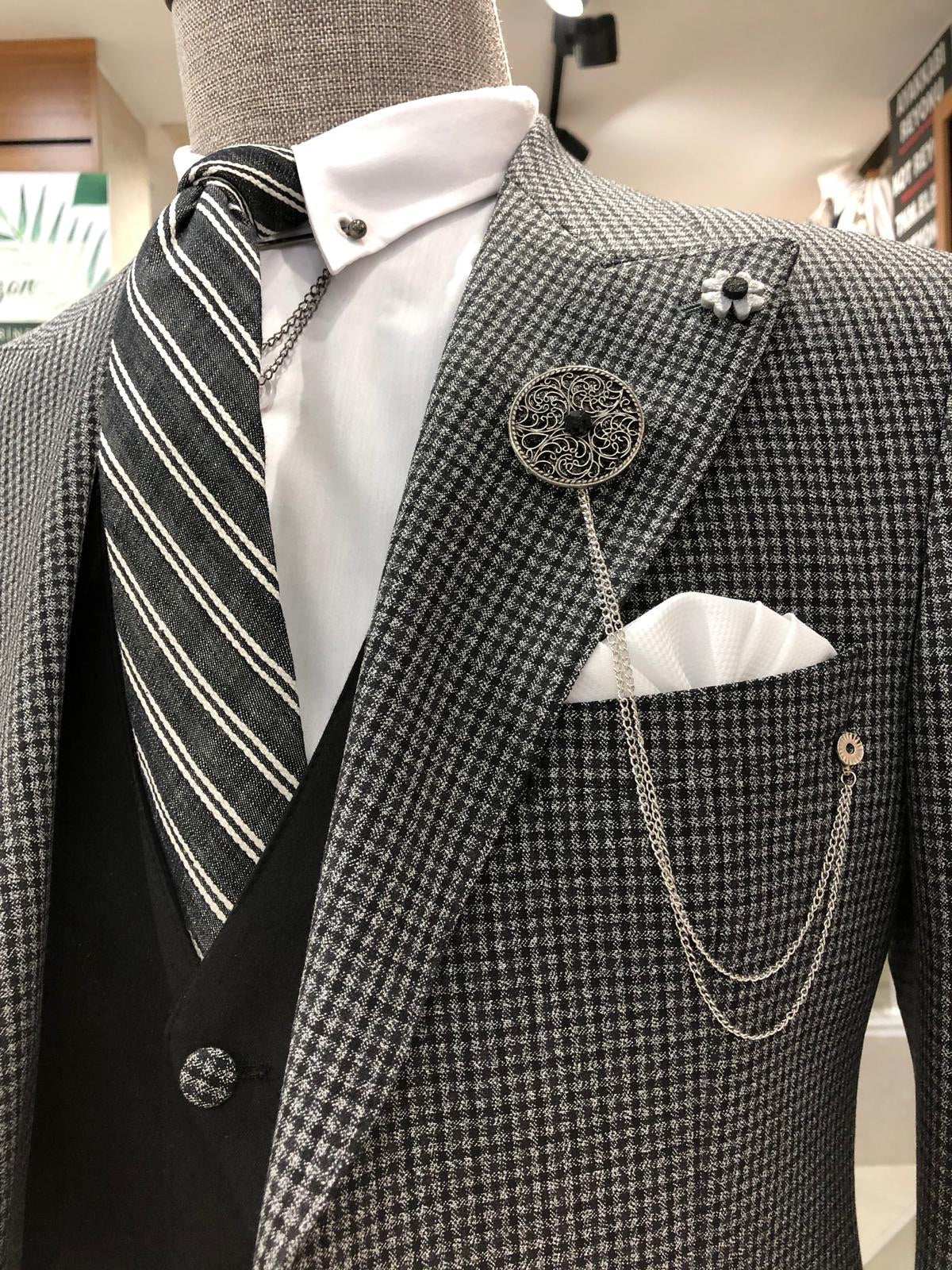 Daniel Gray Slim-Fit Patterned Suit