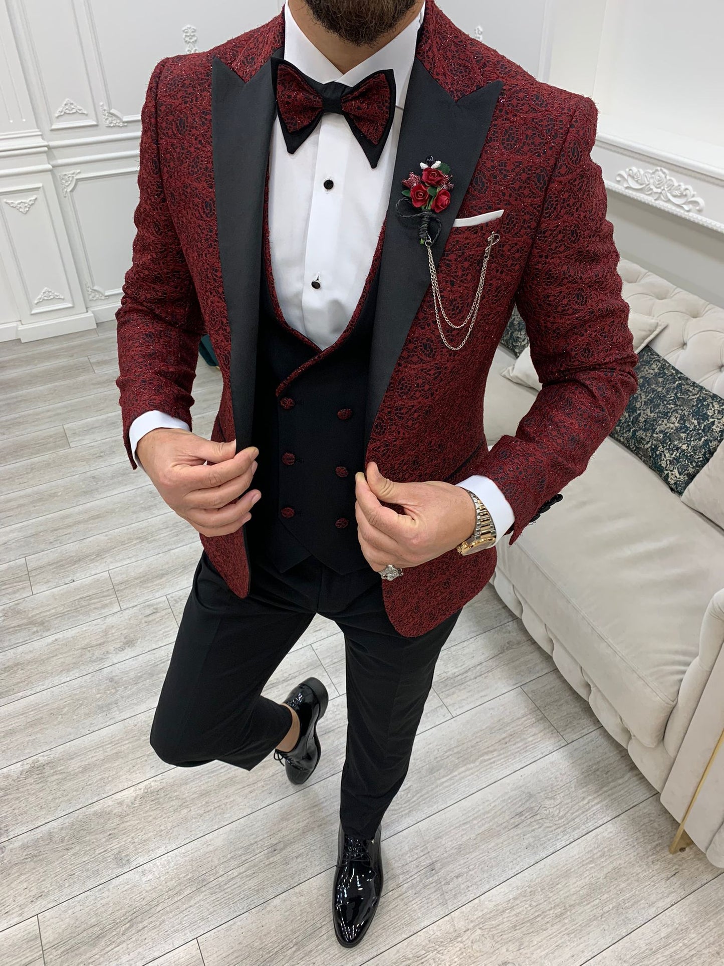 Caesar Red Slim Fit Peak Lapel Floral Patterned Tuxedo