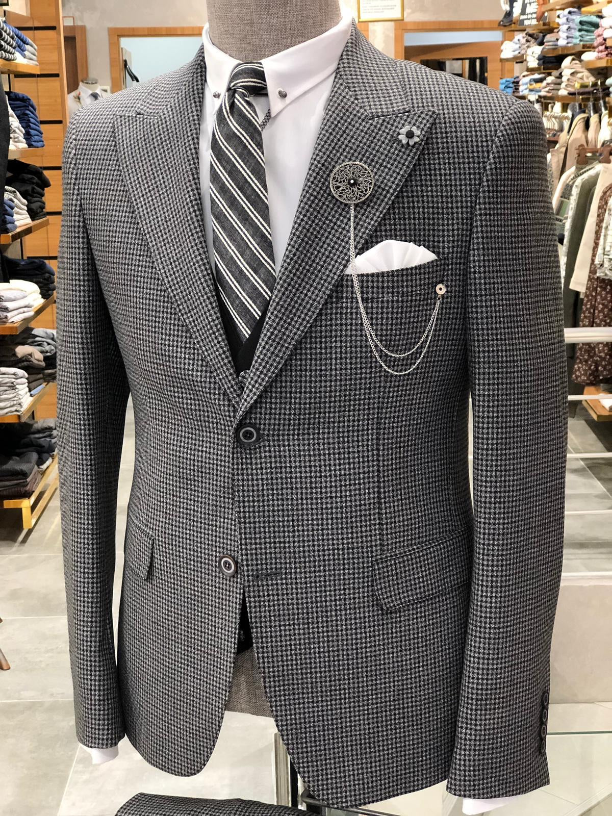 Daniel Gray Slim-Fit Patterned Suit