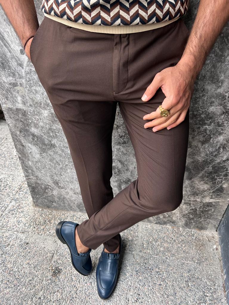 Men's Pleated Wool Flannel Trouser in Dark Brown Melange | Sunspel