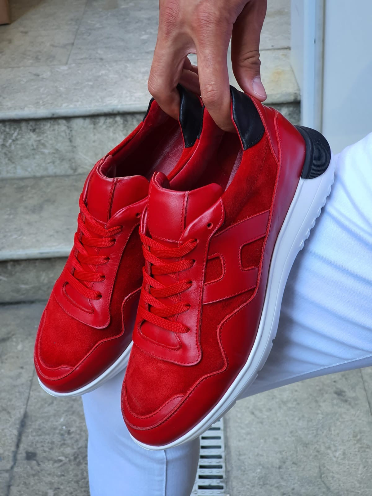 Henderson Red Mid-Top Sneakers