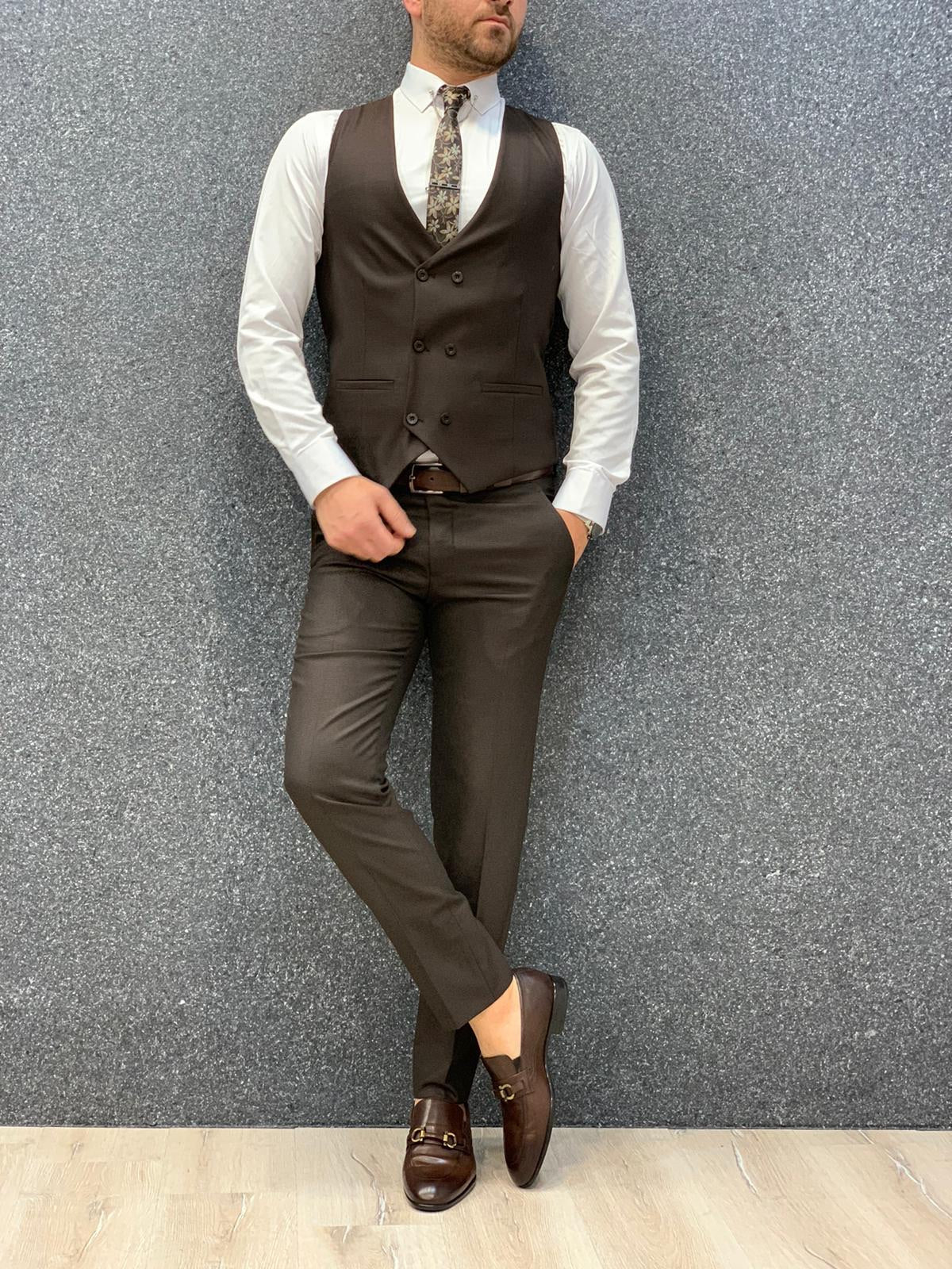Lancaster Coffee Slim Fit Suit