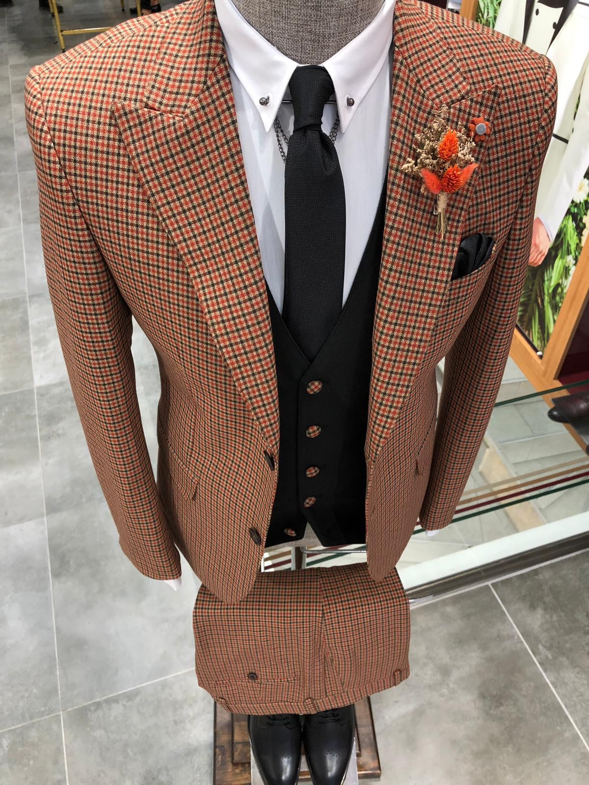 Daniel Camel Plaid Patterned Suit