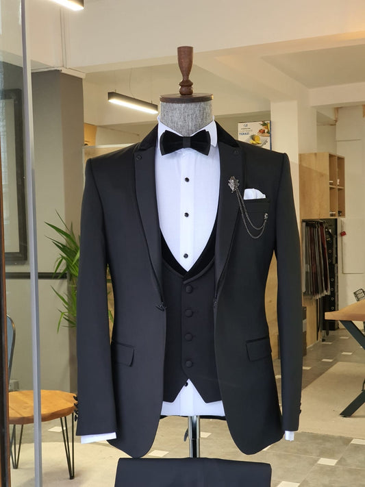 Montreal Black Slim Fit Notch Lapel Tuxedo