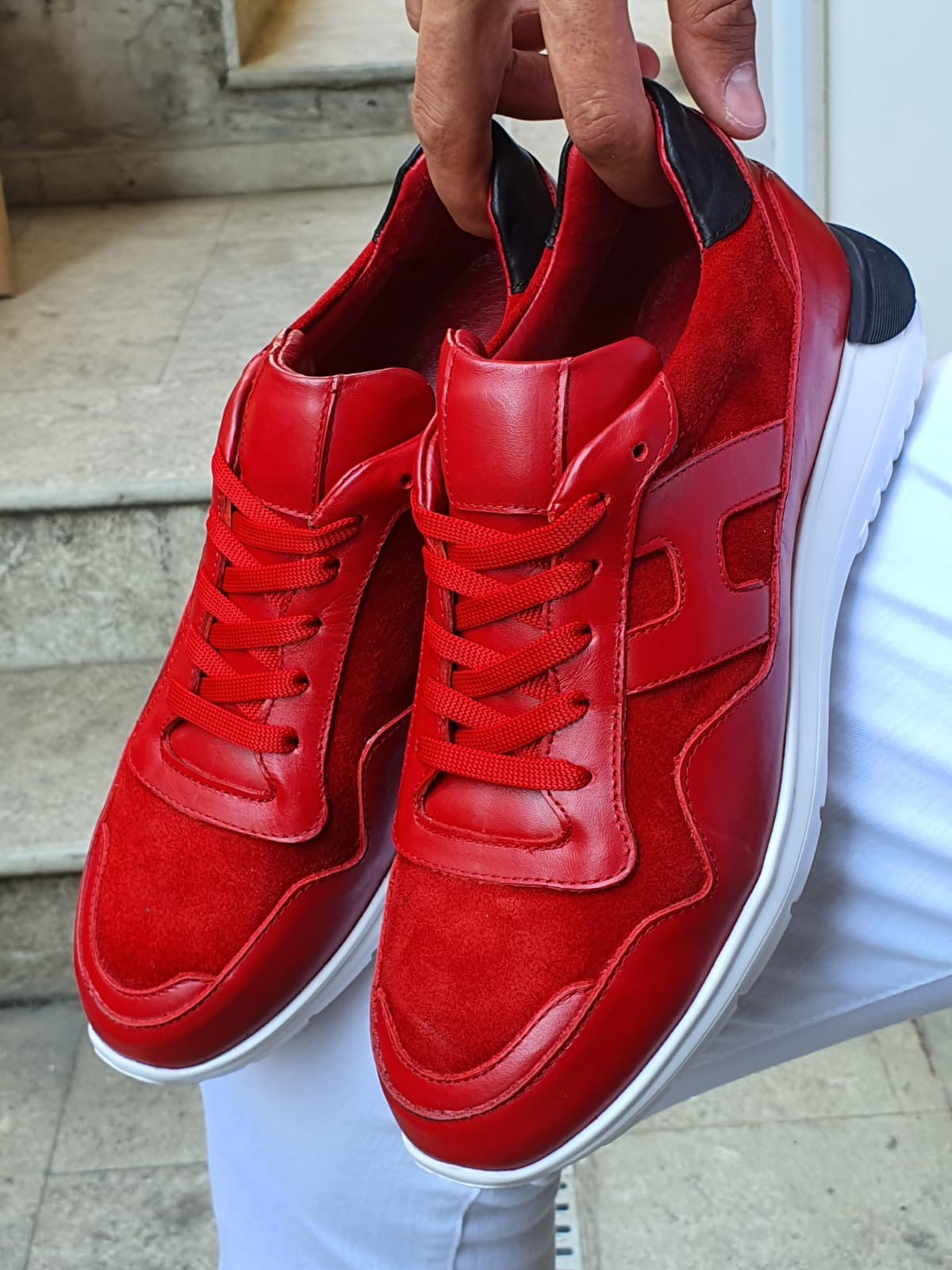 Henderson Red Mid-Top Sneakers