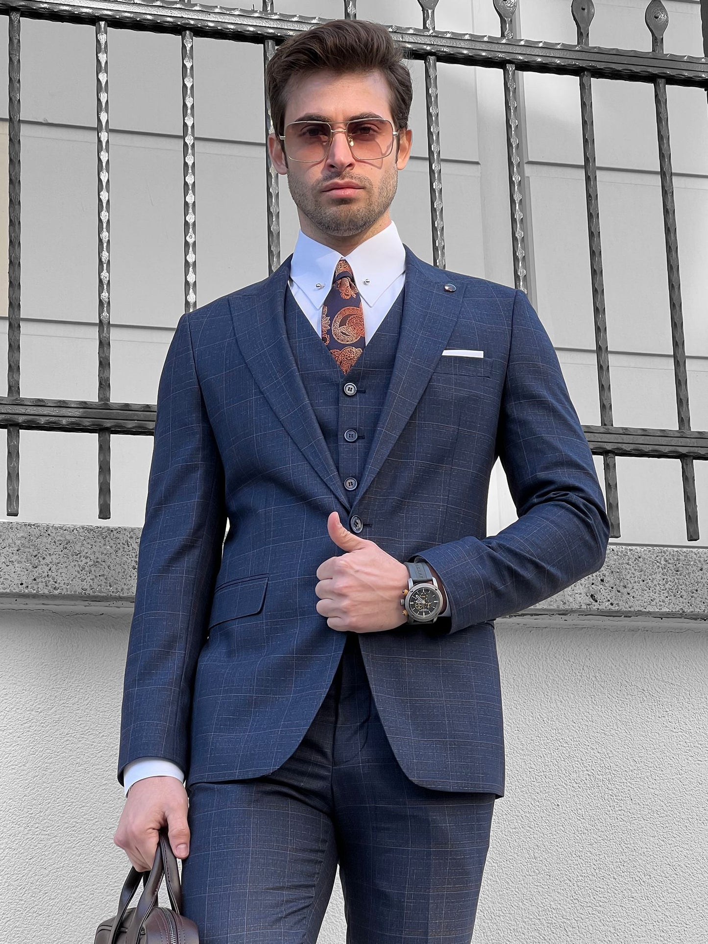 Enzo Navy Blue Slim Fit Woolen Suit
