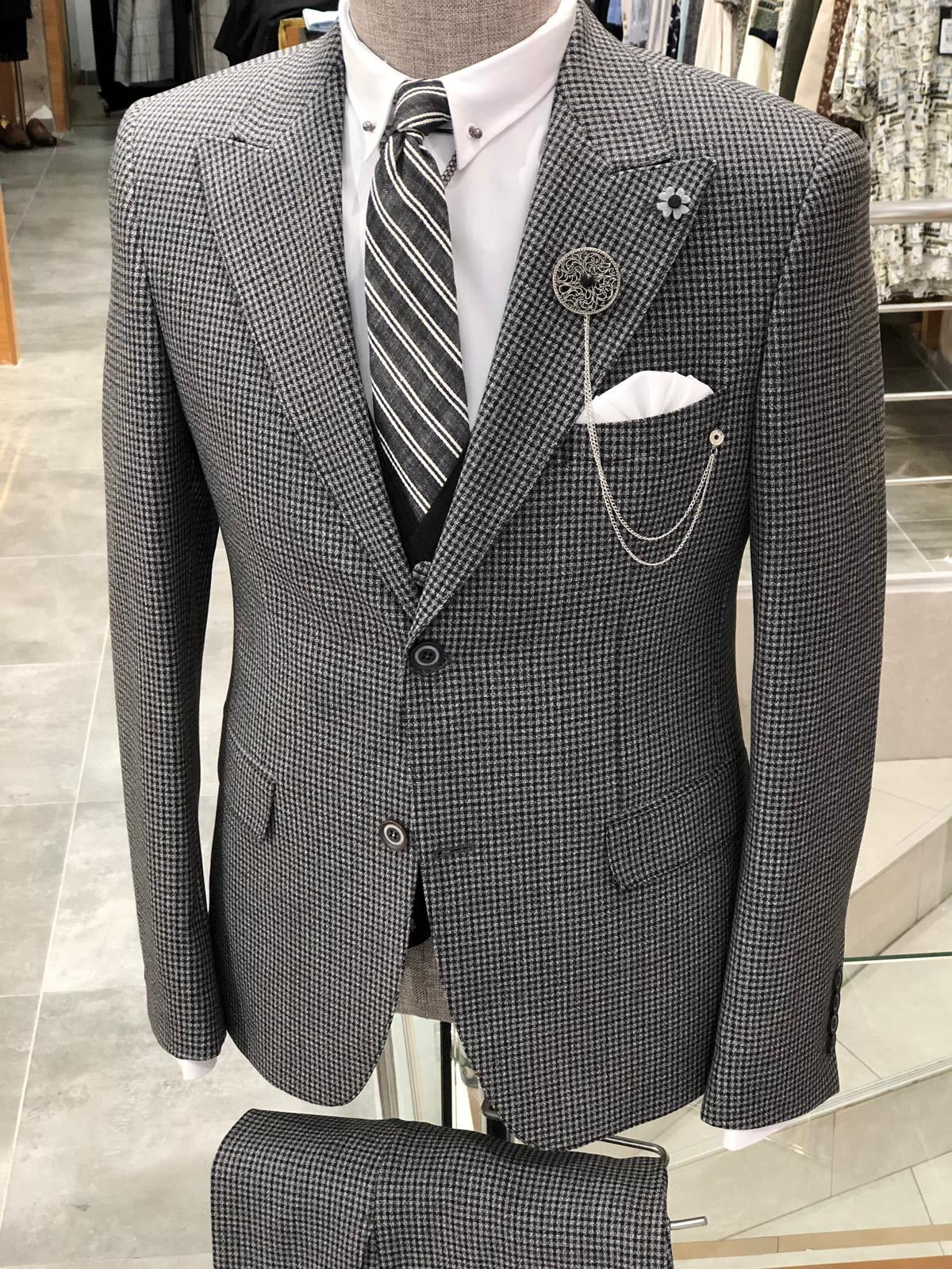 Daniel Gray Slim-Fit Patterned Suit