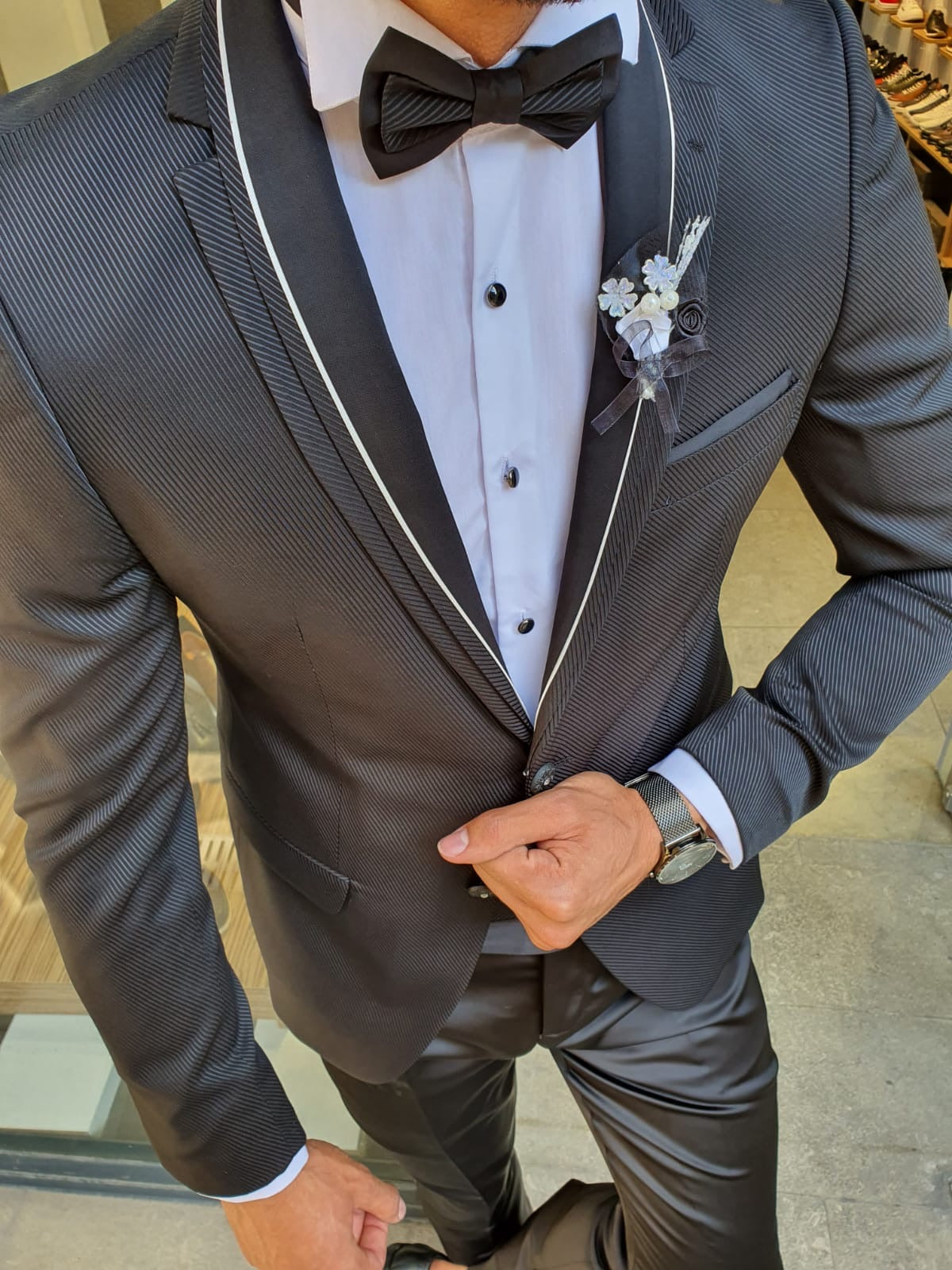 Midvale Black Slim Fit Notch Lapel Tuxedo – BRABION